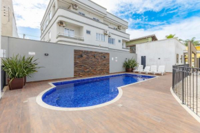 Aconchegante Apartamento em Condomínio com Piscina